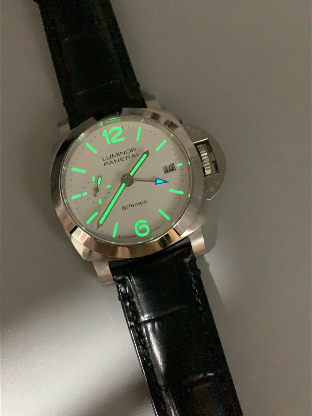Panerai Luminor Marina PAM1367 Quaranta BiTempo 40MM(1;1Super Clone) - Image 9