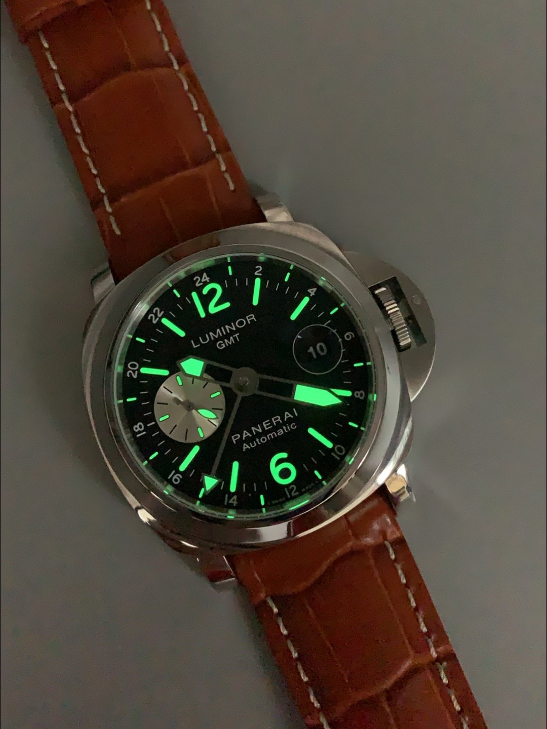 Panerai Luminor GMT Swiss Watch in Steel  PAM00161(1:1Super Clone) - Image 10