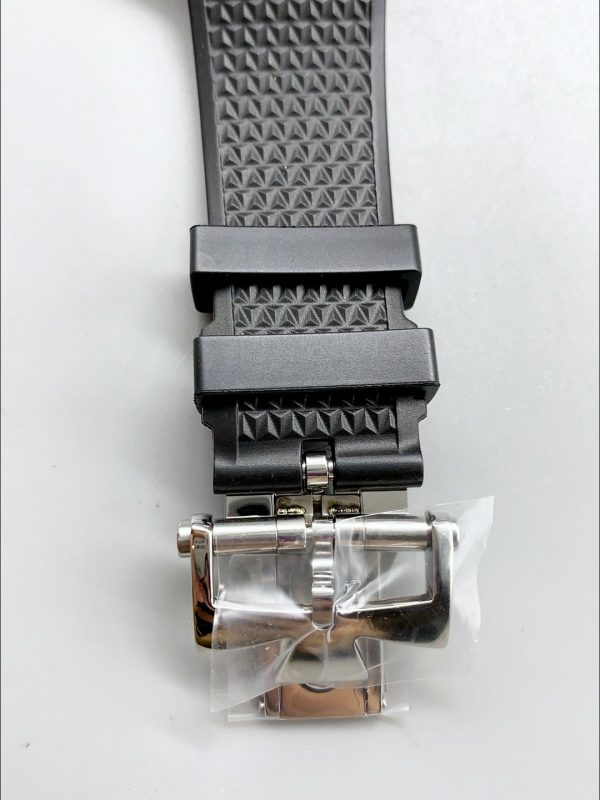Vacheron Constantin Overseas Chronograph White Dial – Rubber Strap(1:1Super Clone) - Image 7