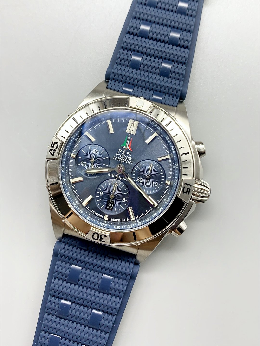 Breitling Chronomat B01 42 Edition Swiss 904L Steel Casing Blue Dial (1:1Super Cloen) - Image 2