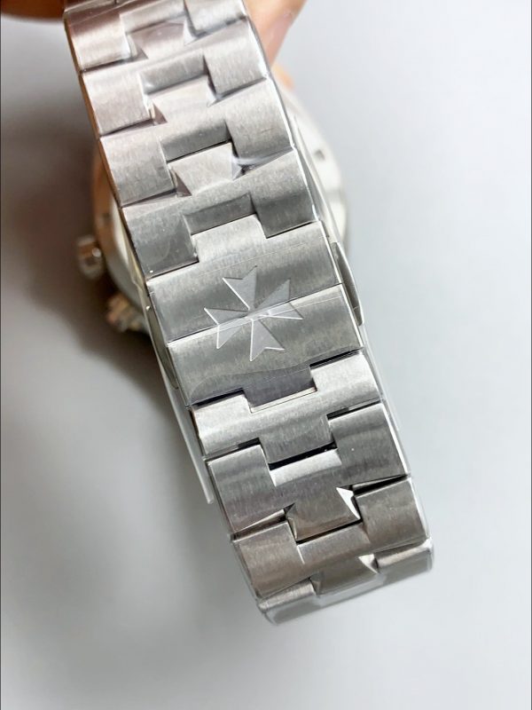 Vacheron Constantin Overseas Dual Time Stainless Steel Blue Dial(1:1Super Clone) - Image 8
