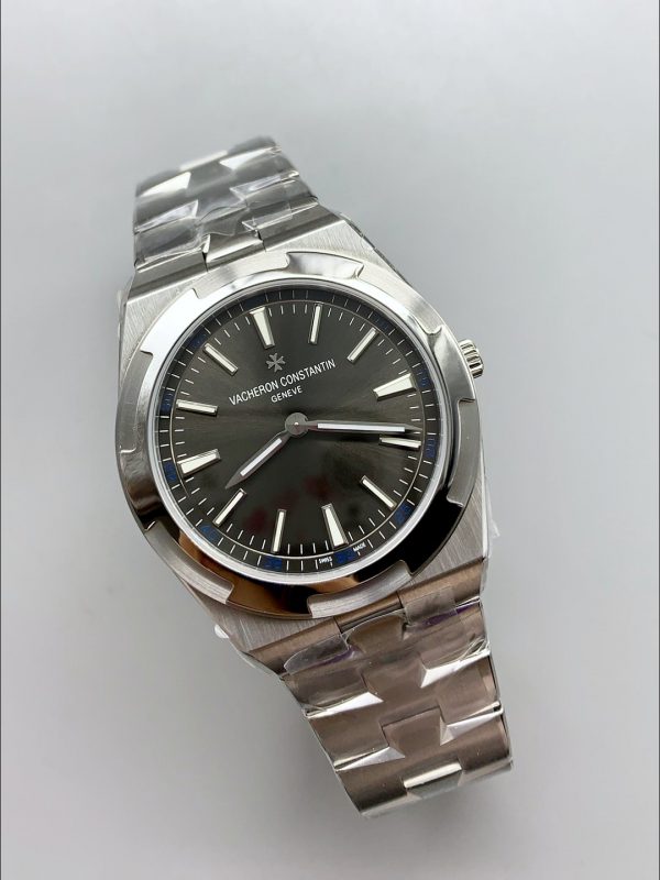 Vacheron Constantin Overseas Ultra-Thin 2000V Edition Watch in Grey Dial (1:1Super Clone) - Image 2