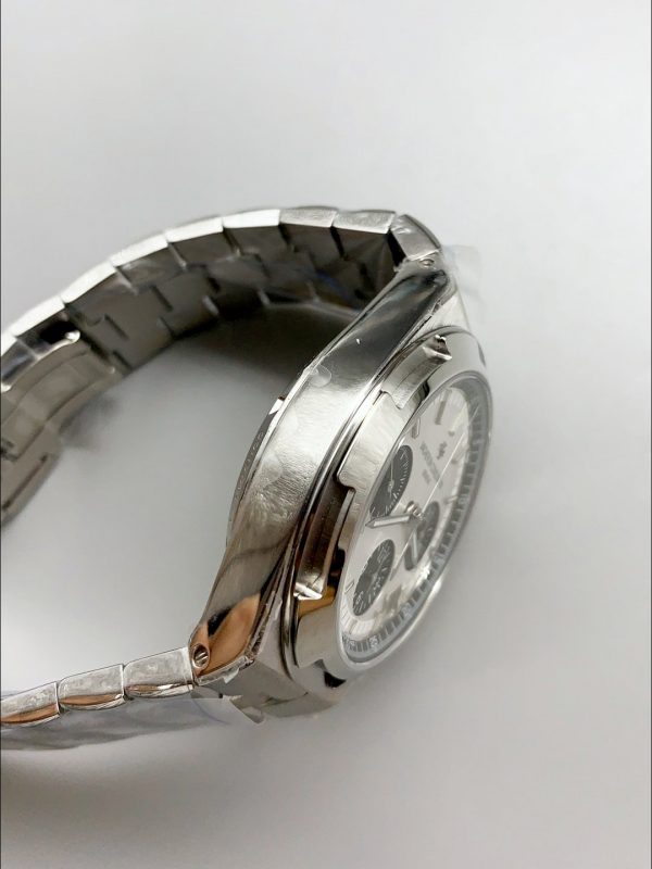 Vacheron Constantin Overseas Chronograph White Dial – Stainless Steel Strap(1:1Super Clone) - Image 6