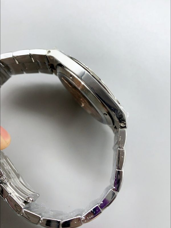 Vacheron Constantin Overseas Ultra-Thin 2000V Edition Watch in Grey Dial (1:1Super Clone) - Image 8