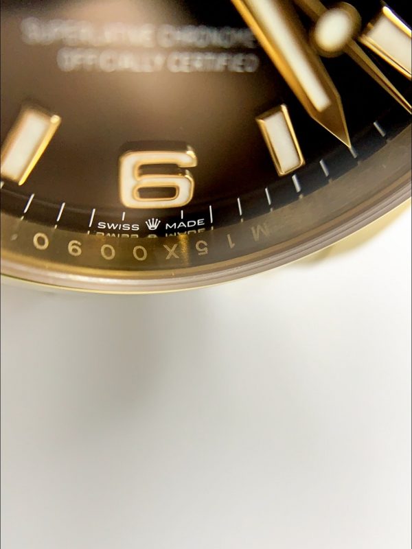 Rolex Explorer I Black Dial – Yellow Gold Steel in 3230 Movement(1:1Super Clone） - Image 4