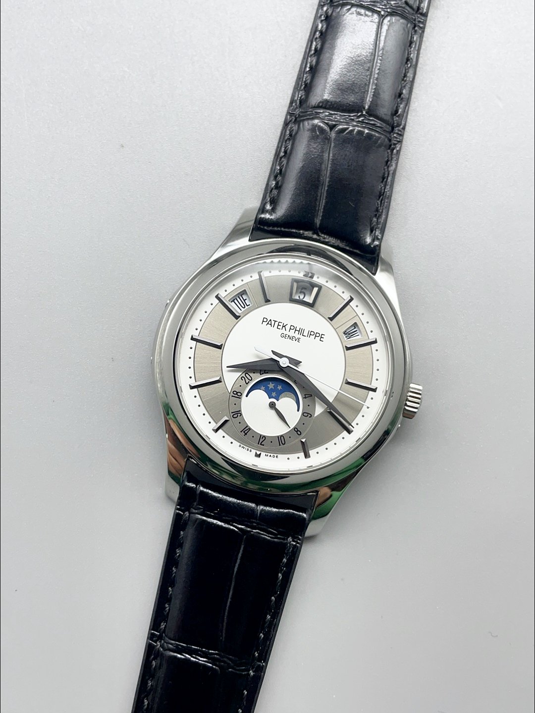 Patek Philippe 5205-001 Complications MoonPhase Light Grey Dial(1:1Super Clone) - Image 3