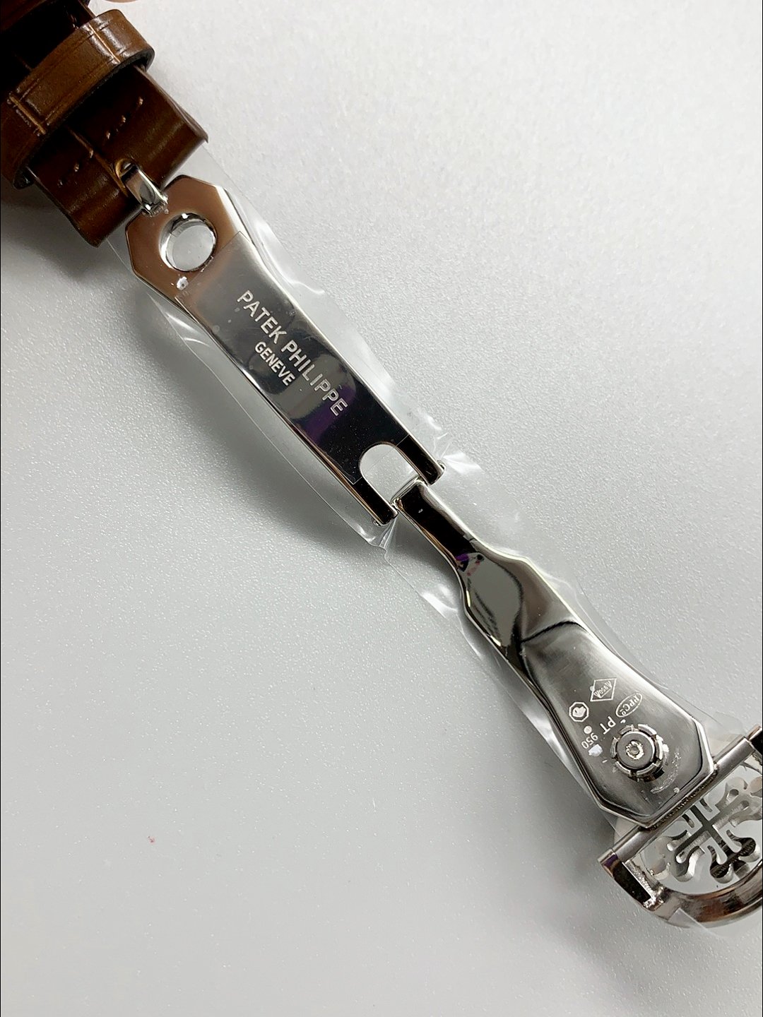 Patek Philippe Grand Complications 5320G-001，Milky White Dial(1:1 Super Clone) - Image 8