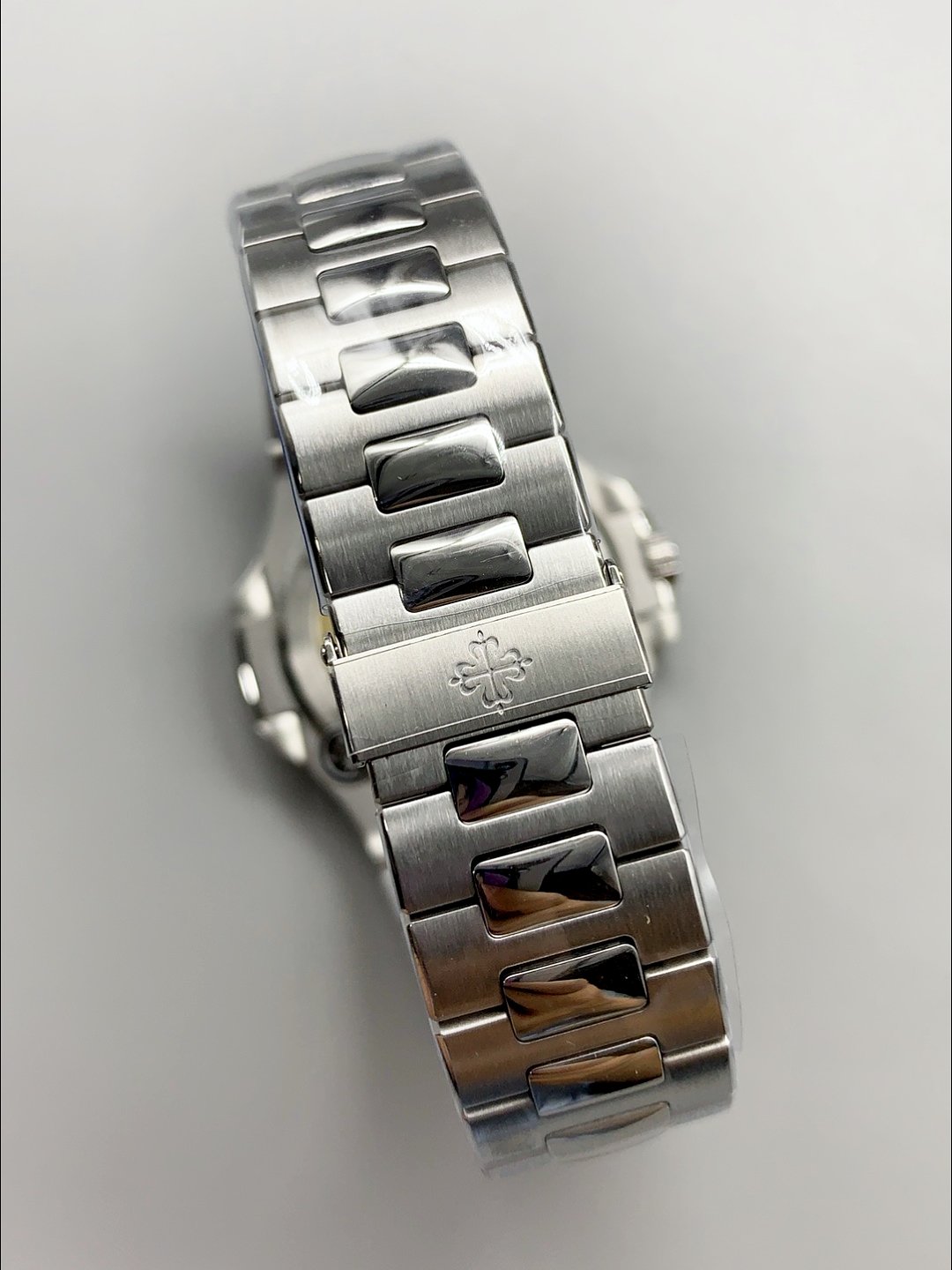 Patek Philippe Nautilus 5711 Tiffany Blue Edition (1:1Super Clone) - Image 8