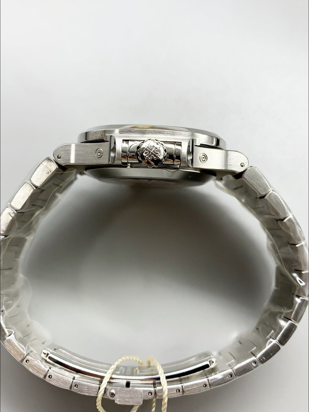 Patek Philippe Nautilus 5726A in White Dial 2023 Updated Version(1:1Super Clone) - Image 5