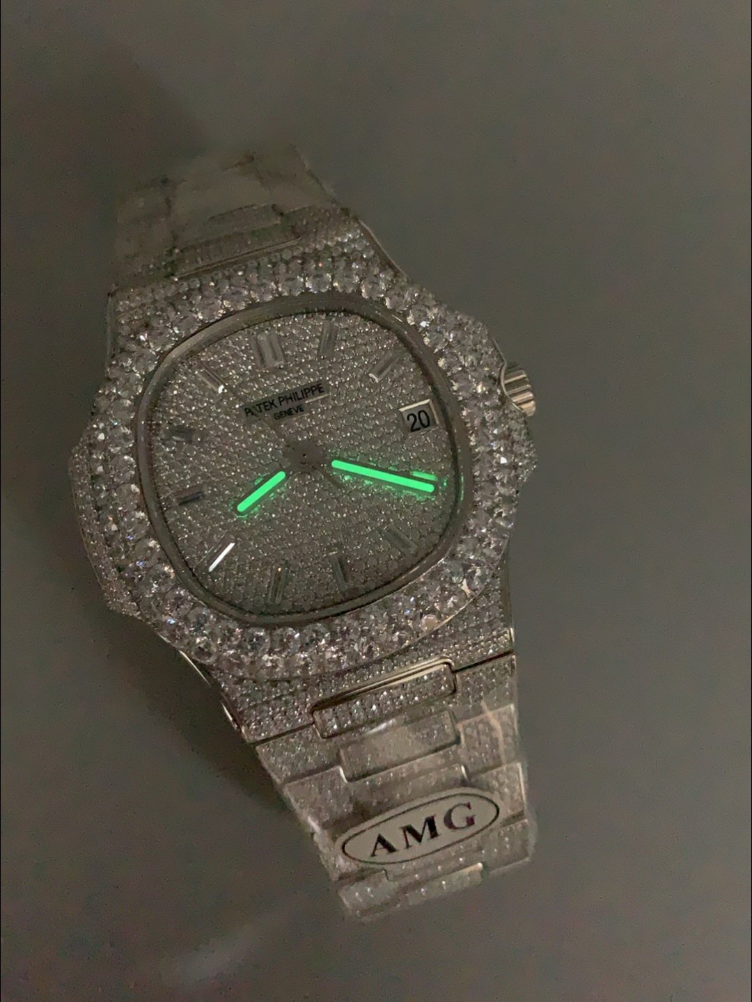 Patek Philippe Nautilus 5711/A 904L Steel Diamonds Casing(1:1Super Clone) - Image 8