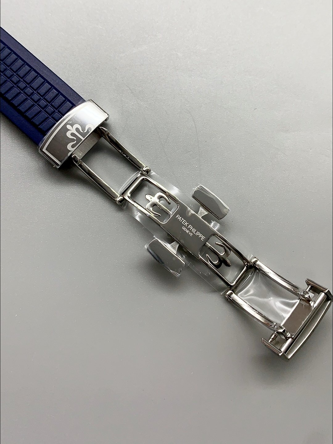 Patek Philippe Aquanaut 5968 Chronograph Steel Casing Blue Dial Watch(1:1 Super Clone) - Image 10