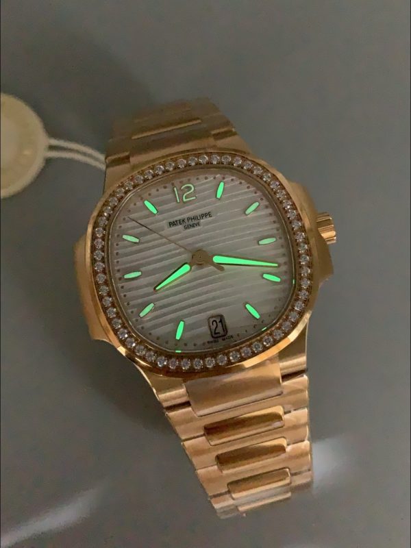 Patek Philippe Nautilus 7118R 35MM Rose Gold White Dial(1:1Super Clone) - Image 9