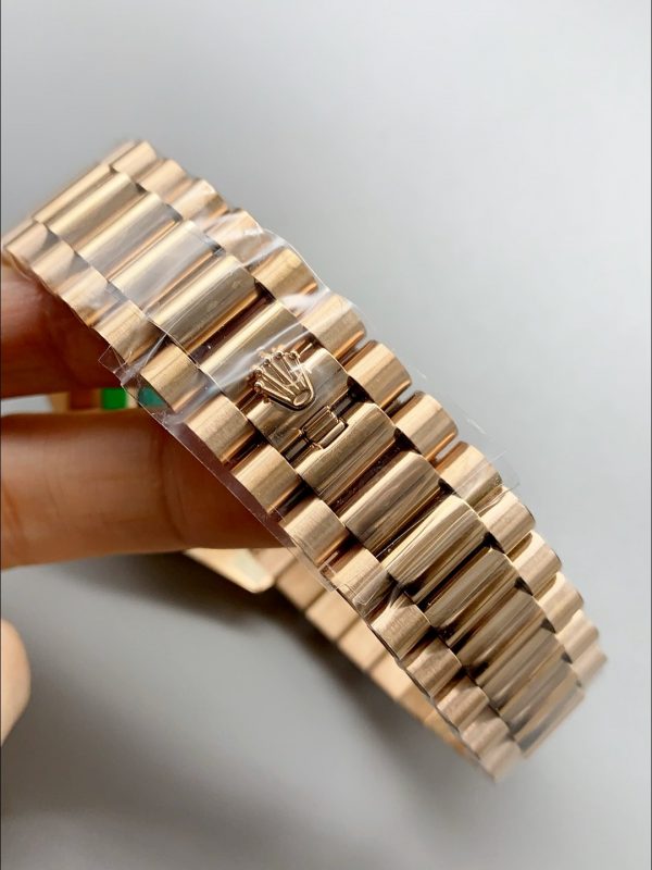 Rolex Day-Date 40mm With Green Dial And Rose Gold bracelet.(1;1Super Clone) - Image 7