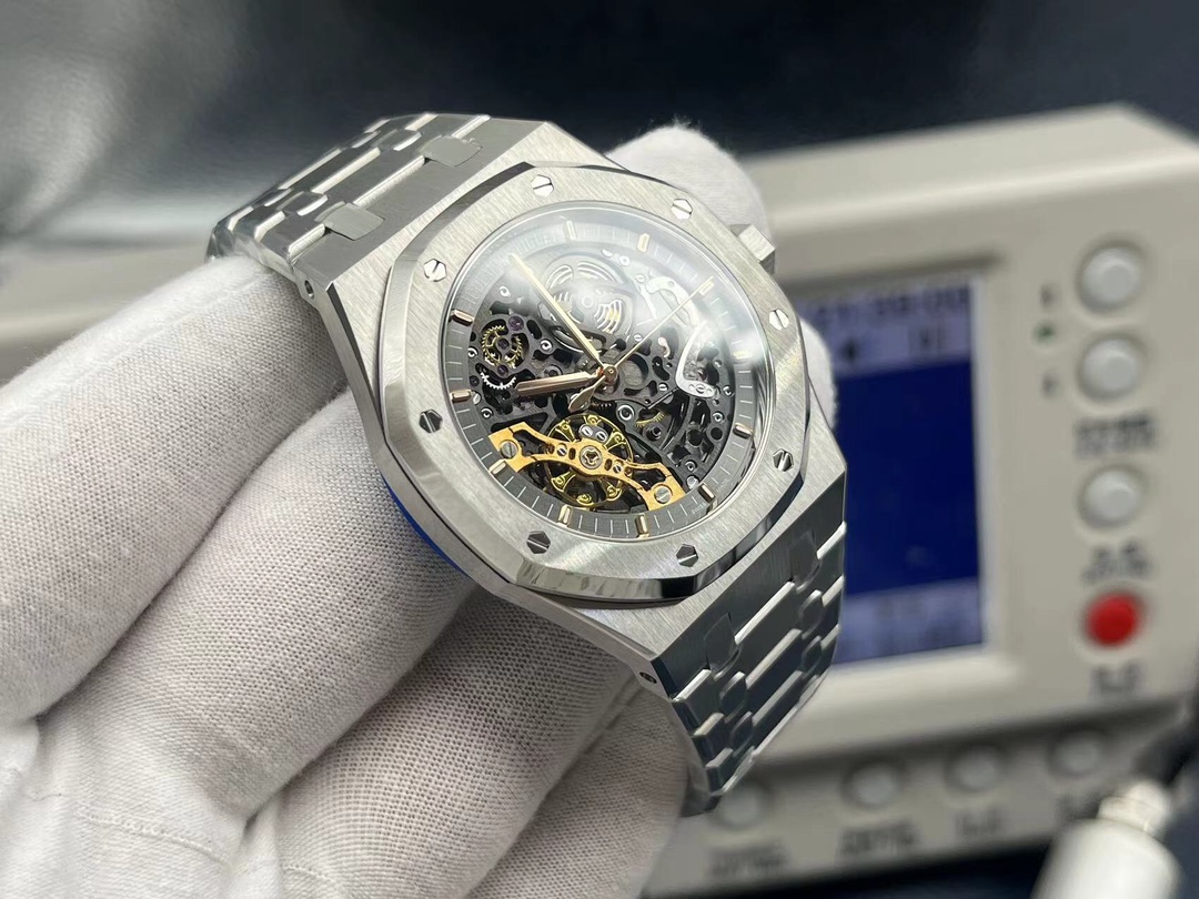 Audemars Piguet Royal Oak 15407 41mm - Image 4