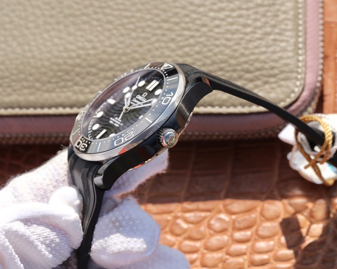 Omega Seamaster 300M Co-Axial Master Chronometer 1:1 Superclone - Image 7