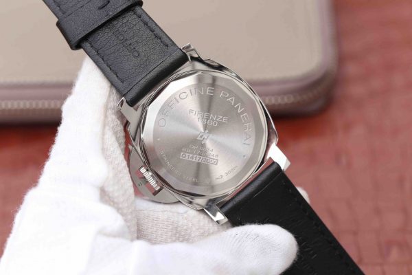 Panerai Luminor PAM005 – 1:1 Superclone - Image 7