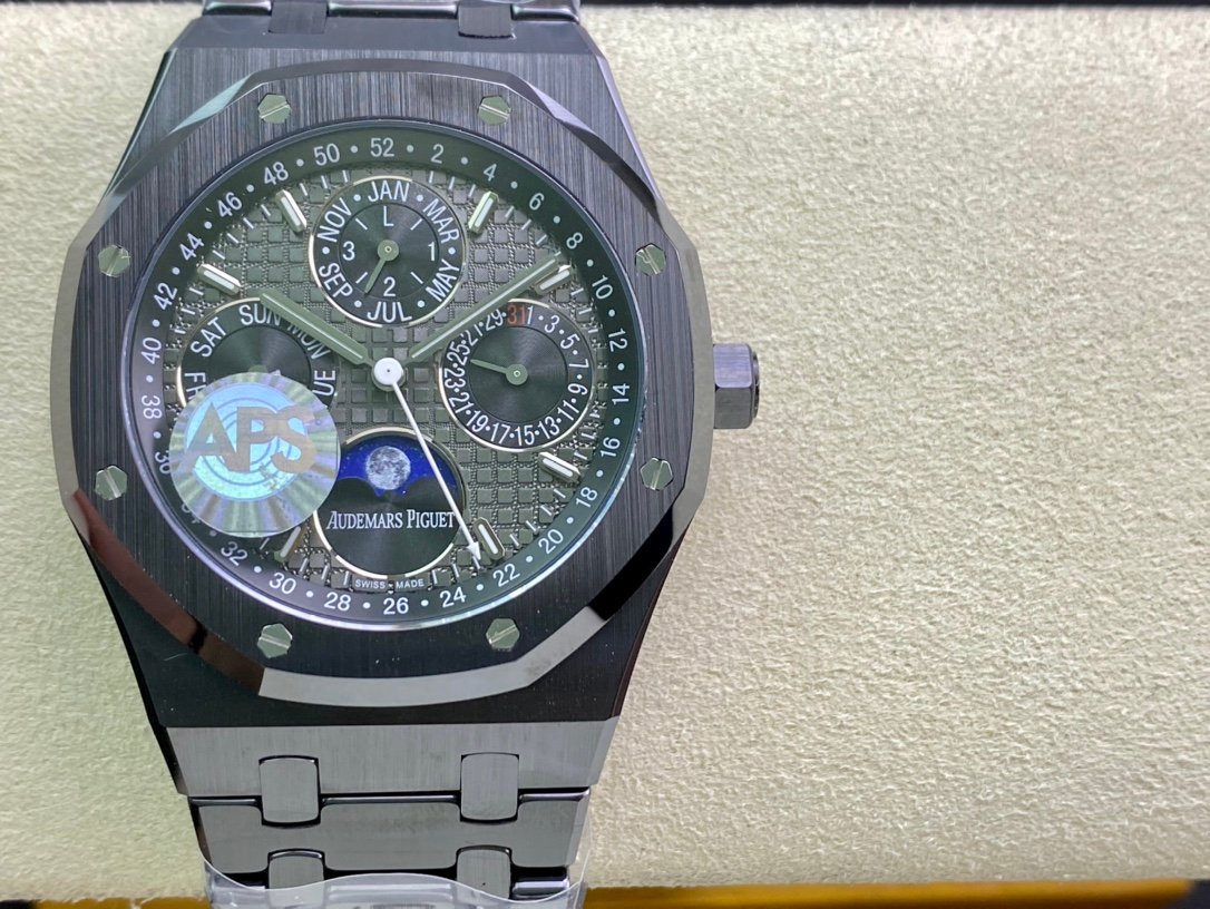 1:1 Superclone Audemars Piguet Black Ceramic 26579 True Moon Phase