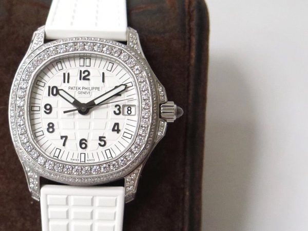 Patek Philippe Aquanaut with Diamonds Encrusted Casing-1:1 Superclone - Image 3