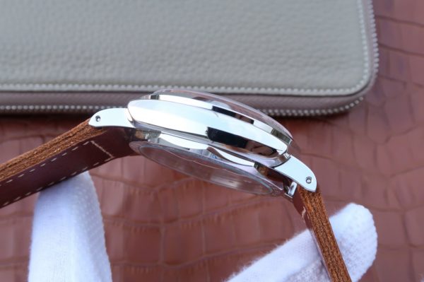 Panerai Luminor PAM662 – 1:1 Superclone - Image 7