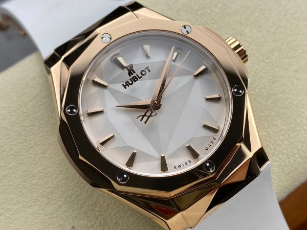 Hublot Classic Fusion ORLINSKI Rose Gold - Image 5