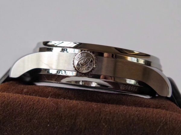 New Portuguese seven IW500705- 1:1 Superclone - Image 7