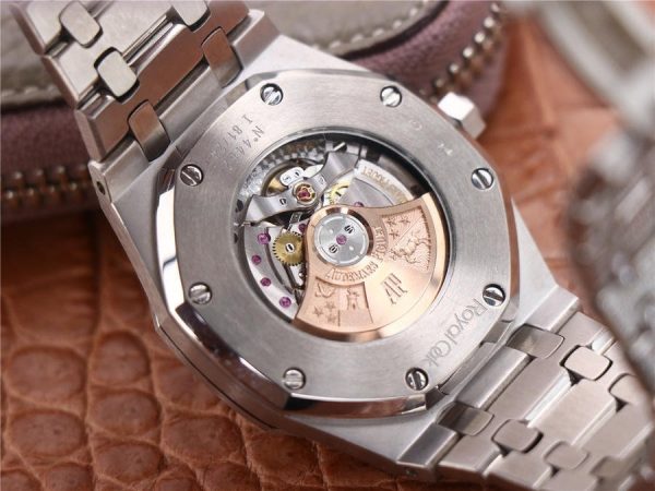 Audemars Piguet Royal Oak 15452 1:1 Superclone(full diamonds AP) - Image 7