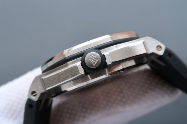 1:1 Super Clone Audemars Piguet Royal Oak (Offshore Diver 15703) - Image 4