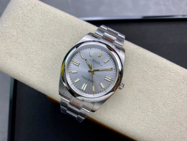 Rolex Oyster Perpetual 41 Ref: 124300(Grey dial oyester) - Image 4