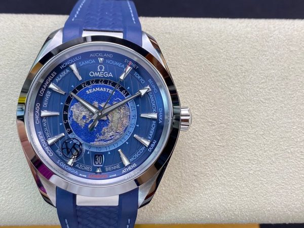 Omega – Aqua Terra 150MCO – Axial Master Chronometer GMT(世界时)