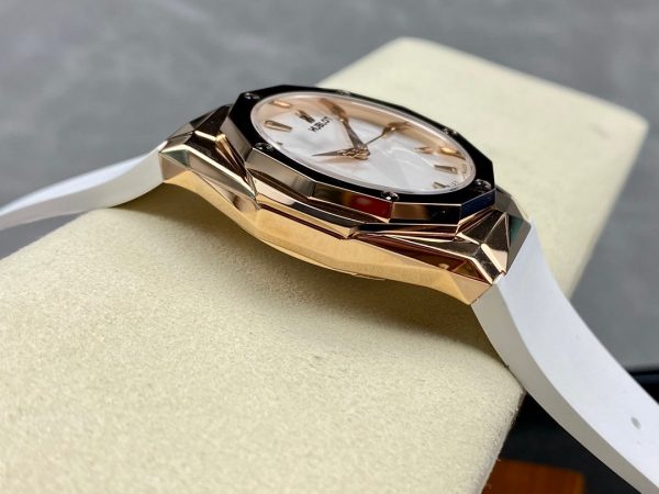 Hublot Classic Fusion ORLINSKI Rose Gold - Image 6