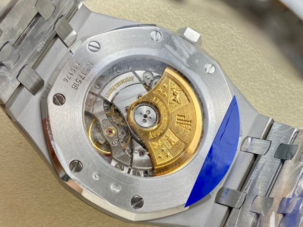 Audemars Piguet Royal Oak Frost 15410 - Image 8