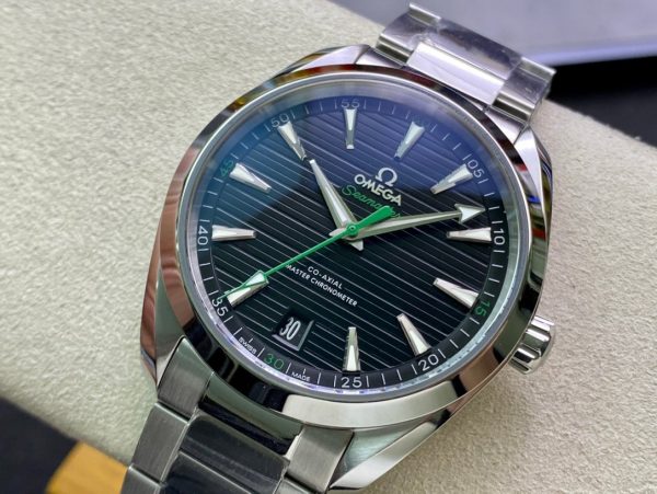 1:1 Superclone-Omega Seamaster Aqua Terra 150M Co-Axial Master Chronometer（绿条纹海马） - Image 3