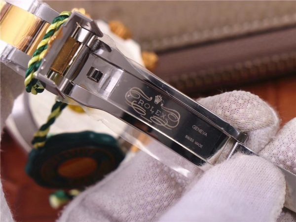 ROLEX OYSTER COSMOGRAPH SWISS TWO TONE GOLD WATCH - Image 8