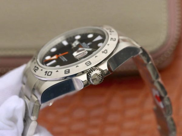 Rolex Explorer II – 42MM- 1:1 Superclone(Steel bezel black explorer) - Image 6