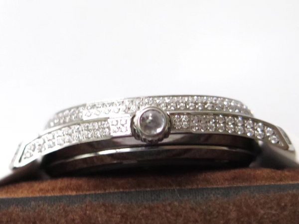 Patek Philippe Aquanaut with Diamonds Encrusted Casing-1:1 Superclone - Image 4