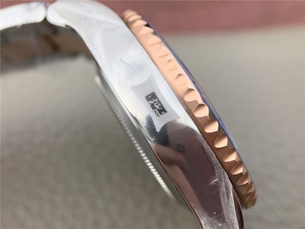 Rolex Yachtmaster II Stainless Steel 116681- 1:1 Superclone(Rose gold yacht master II) - Image 10
