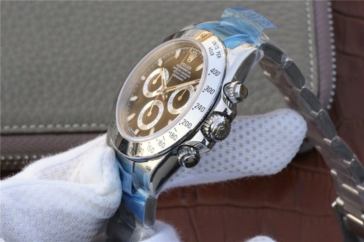 Rolex Cosmograph Daytona 116520 Black Dial Original Cal.4130 Movement – Ultimate - Image 4
