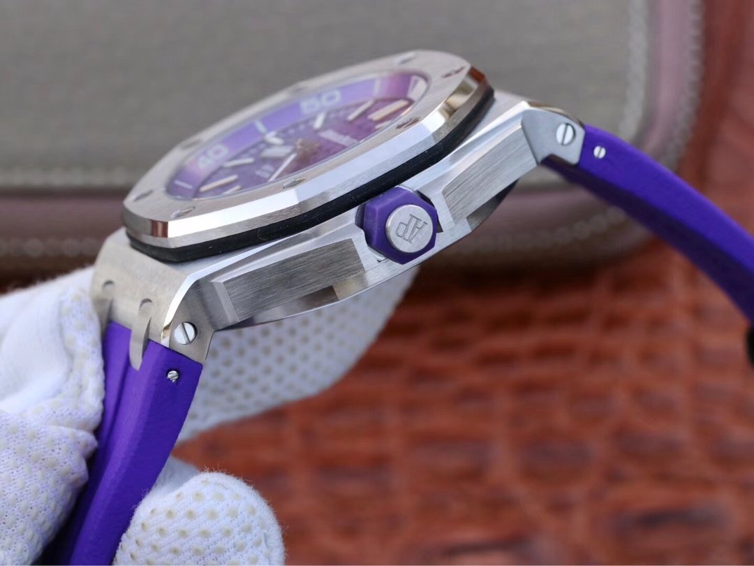 Audemars Piguet Royal Oak Offshore Diver 15710 1:1 Superclone - Image 7