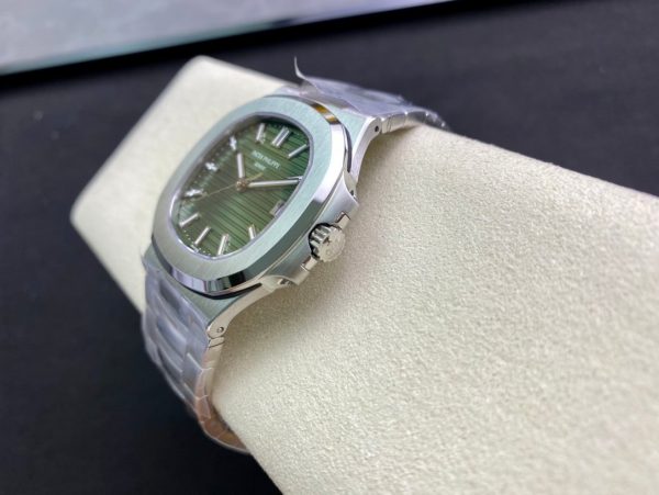 1:1 Super clone Patek Philippe 5711 Nautilus green(5711 green dial) - Image 7