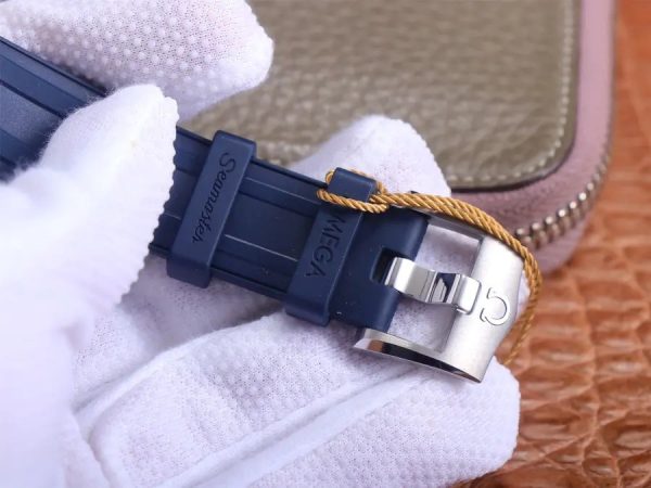 Omega Seamaster 300 -1:1 Superclone - Image 9