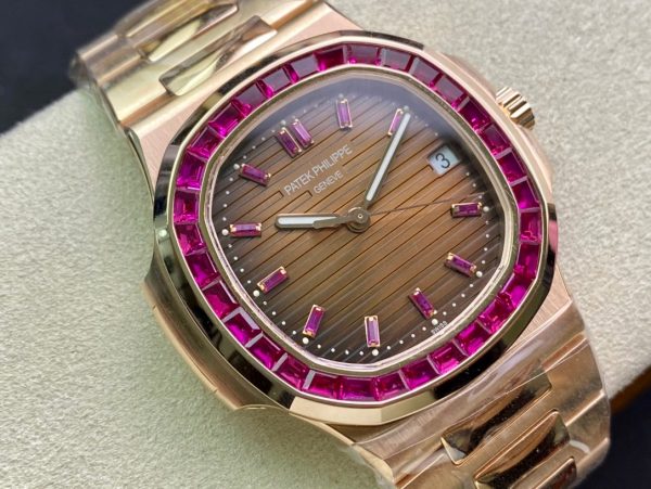 Patek Philippe Nautilus 5723 1:1 Superclone - Image 2
