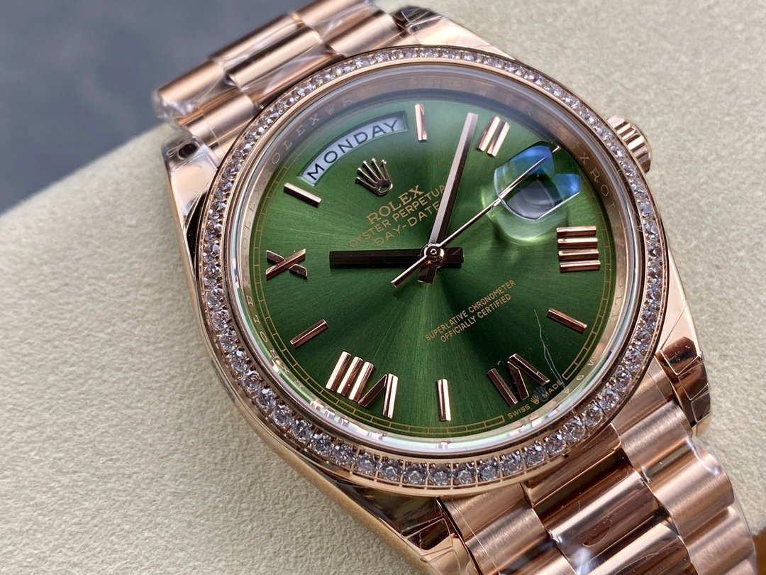 Day Date Rolex Weekly Journal Champaign 18K Gold Plated counter weight - Image 3