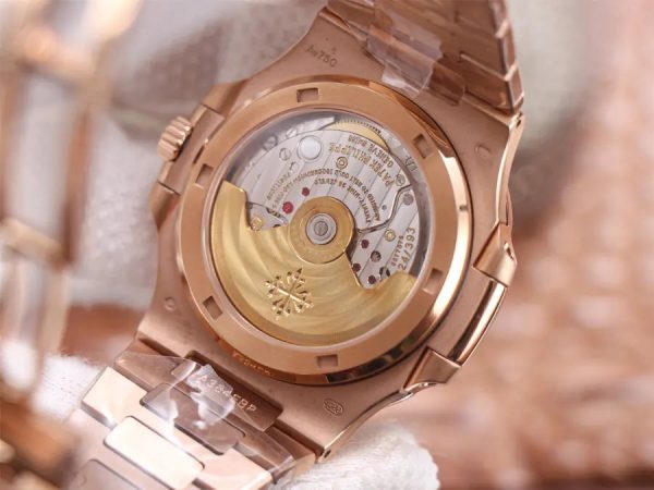 Patek Philippe Nautilus 18K Rose Gold 5711/1R -1:1 Superclone - Image 8