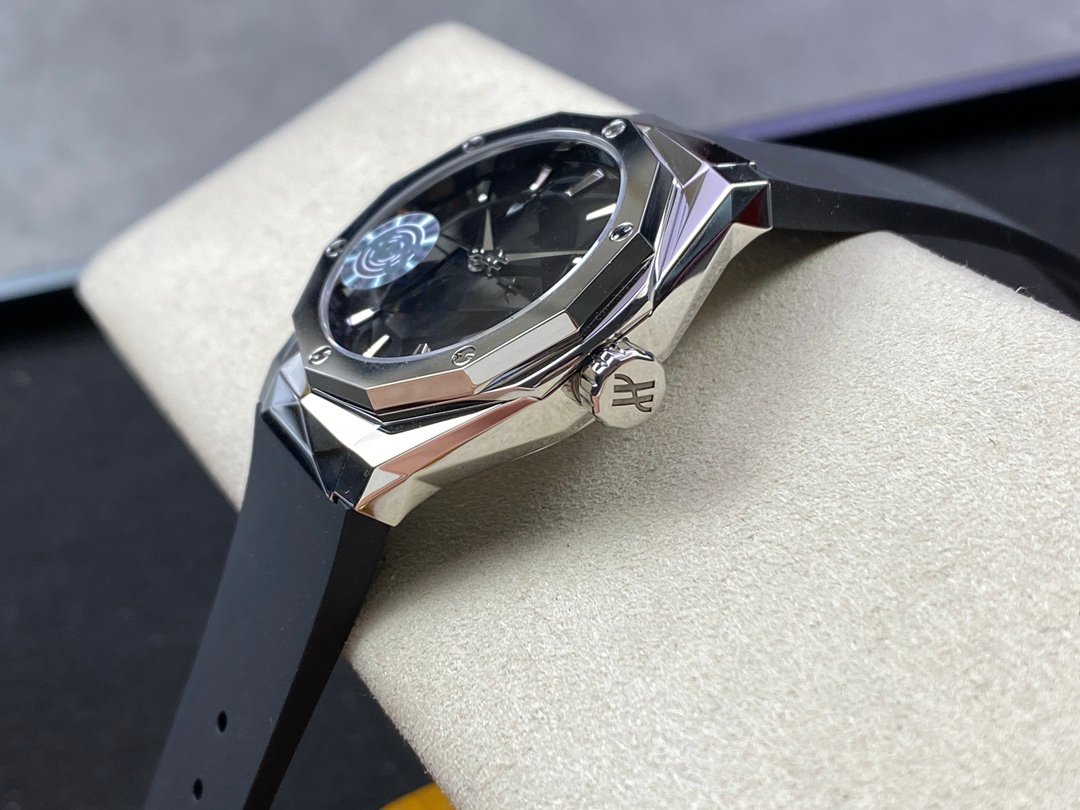Hublot Classic Fusion Orlinski - Image 5