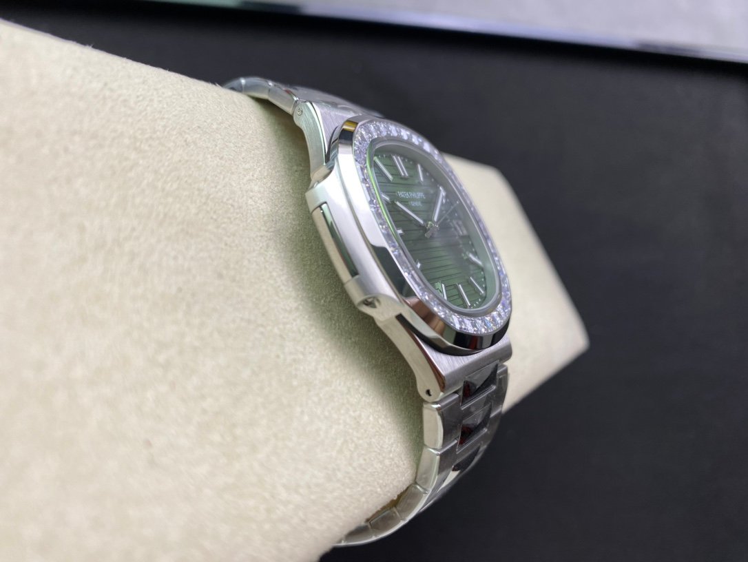 Patek Philippe Nautilus 5711/1300A-001 - Image 6