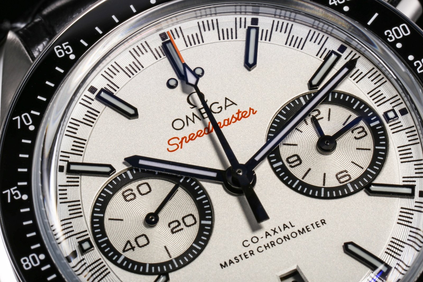 Omega Super Series Moonphase reference number 431.53.41.21.01.001 - Image 4