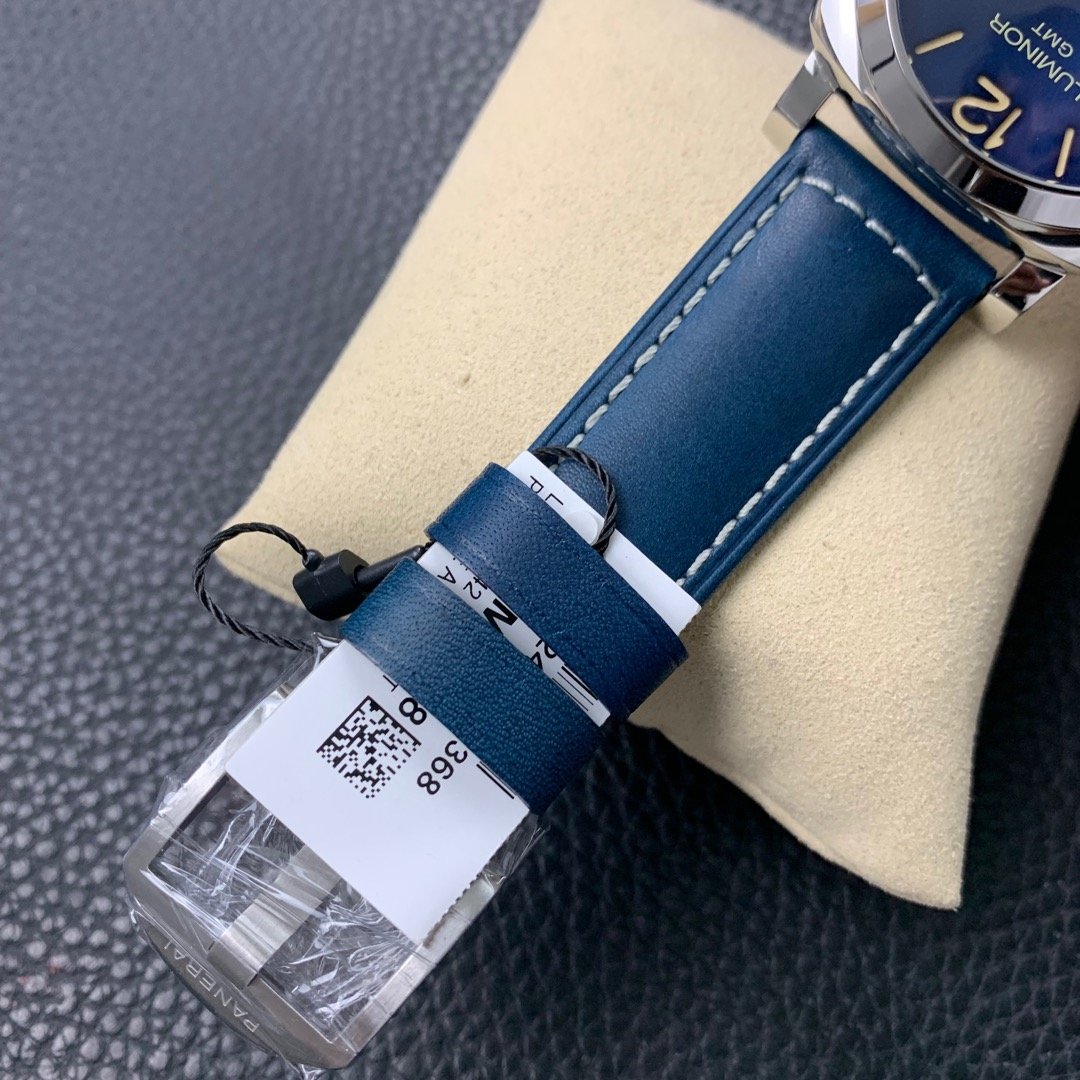 1:1 Superclone Panerai Luminor 1950 3 Days GMT Automatic PAM 688 - Image 10
