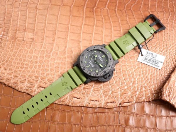 Panerai Carbotech Marina Militare Submersible,PAM961-1:1 Superclone - Image 9