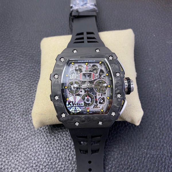 RM11 Carbon – 1:1 Superclone