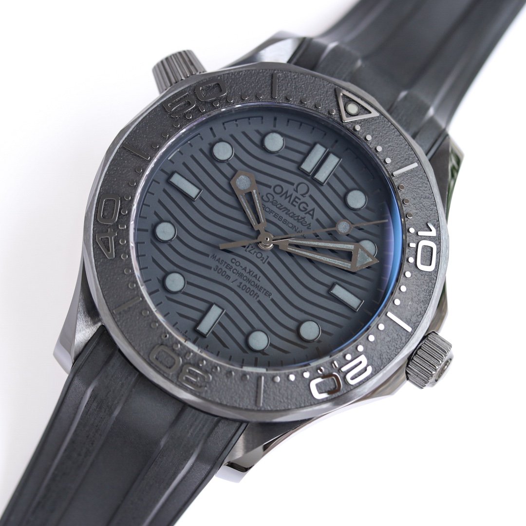 Omega Seamaster Diver 300M Ceramic Black Co-Axial - Image 3